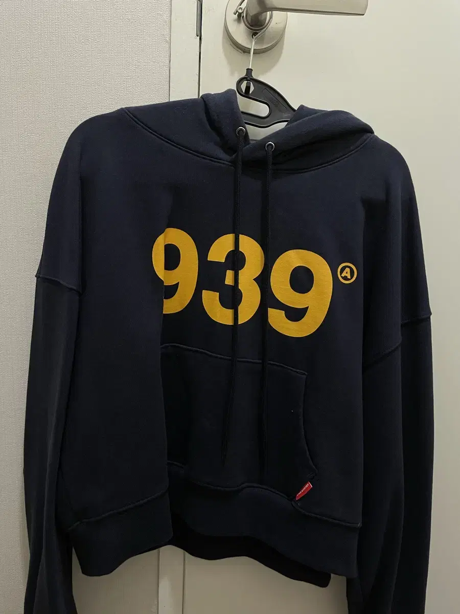 939 크롭 후드티 s